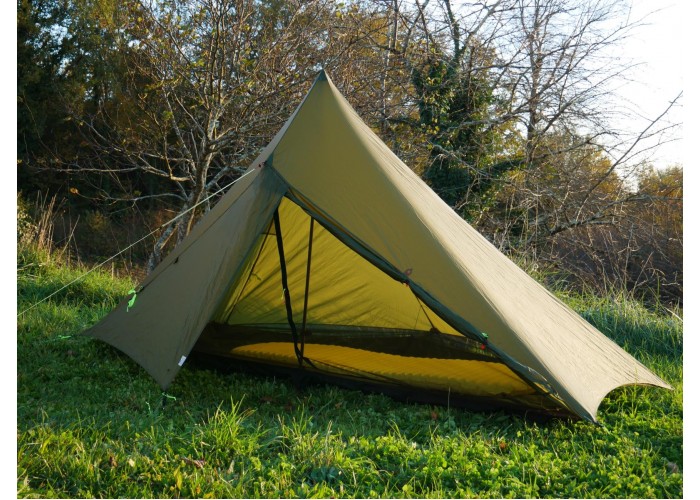 Conversion du tarp Pioulou XL en monoparoi Conversion du tarp Pioulou XL en monoparoi